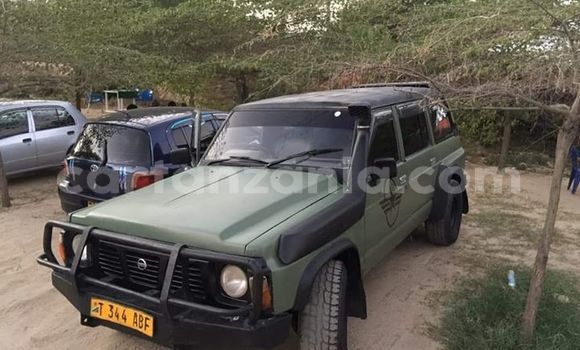 Buy Used Nissan Patrol Green Car in Dar es Salaam in Dar es Salaam Buy Used Nissan Patrol Green Car in Dar es Salaam in Dar es Salaam