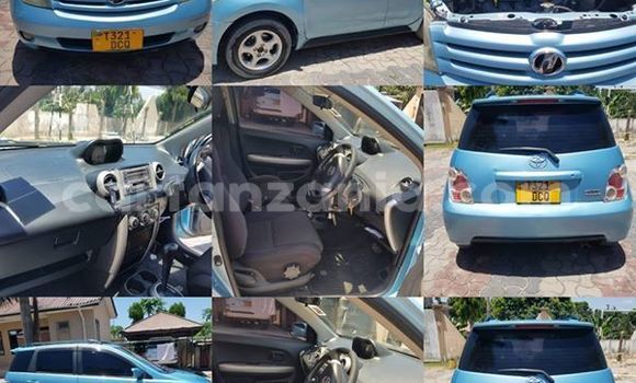 Buy Used Toyota IST Blue Car in Dar es Salaam in Dar es Salaam Buy Used Toyota IST Blue Car in Dar es Salaam in Dar es Salaam