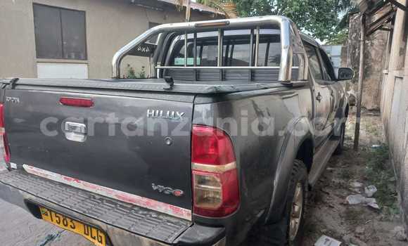 Nunua Ilio tumika Toyota Hilux Brown Gari ndani ya Dar es Salaam nchini Dar es Salaam Nunua Ilio tumika Toyota Hilux Brown Gari ndani ya Dar es Salaam nchini Dar es Salaam