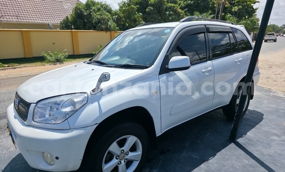 Nunua Ilio tumika Toyota RAV4 Nyeupe Gari ndani ya Dar es Salaam nchini Dar es Salaam Nunua Ilio tumika Toyota RAV4 Nyeupe Gari ndani ya Dar es Salaam nchini Dar es Salaam