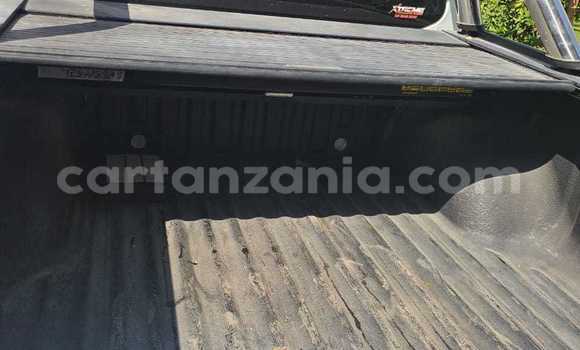 Nunua Ilio tumika Mitsubishi Triton Nyeupe Gari ndani ya Dar es Salaam nchini Dar es Salaam Nunua Ilio tumika Mitsubishi Triton Nyeupe Gari ndani ya Dar es Salaam nchini Dar es Salaam