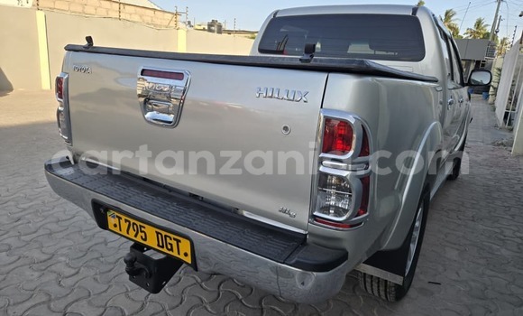 Nunua Ilio tumika Toyota Hilux Fedha Gari ndani ya Dar es Salaam nchini Dar es Salaam Nunua Ilio tumika Toyota Hilux Fedha Gari ndani ya Dar es Salaam nchini Dar es Salaam