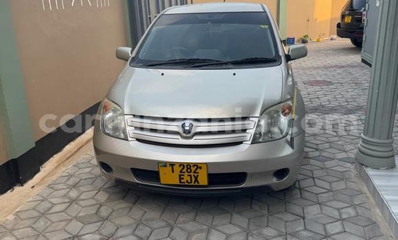 Buy Used Toyota IST Beige Car in Dar es Salaam in Dar es Salaam Buy Used Toyota IST Beige Car in Dar es Salaam in Dar es Salaam