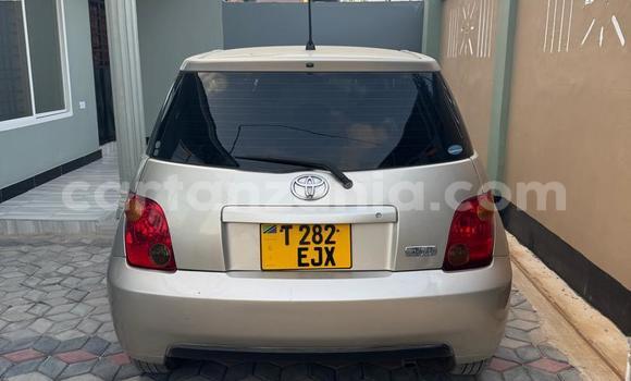 Buy Used Toyota IST Beige Car in Dar es Salaam in Dar es Salaam Buy Used Toyota IST Beige Car in Dar es Salaam in Dar es Salaam