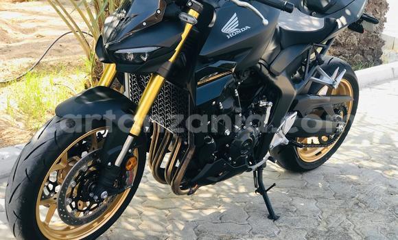 Buy Used Honda CB Black Bike in Arusha in Arusha