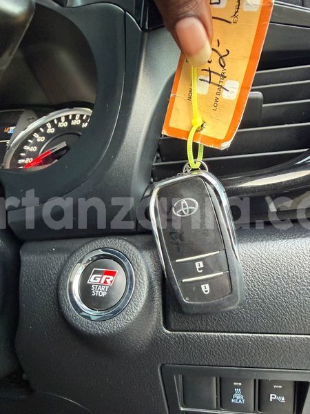 Big with watermark toyota hilux dar es salaam dar es salaam 31393