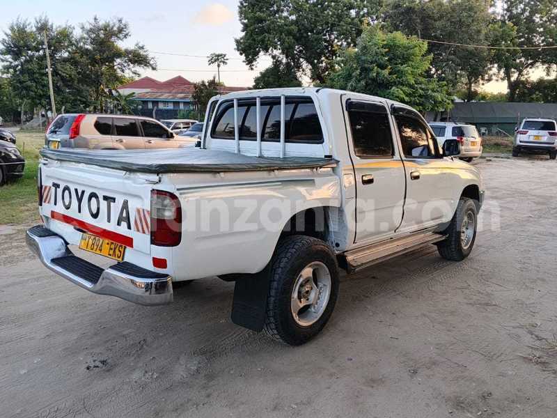 Big with watermark toyota hilux dar es salaam dar es salaam 31397