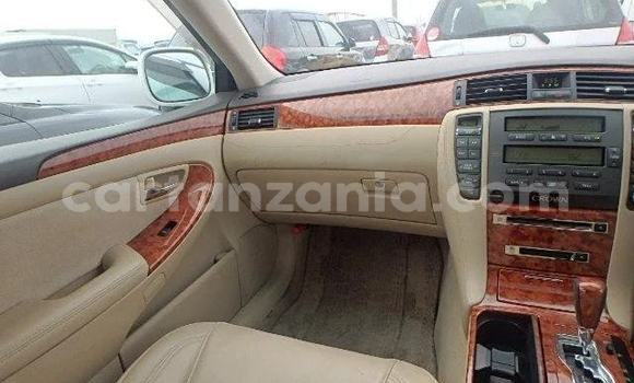 Buy Used Toyota Crown White Car in Dar es Salaam in Dar es Salaam Buy Used Toyota Crown White Car in Dar es Salaam in Dar es Salaam