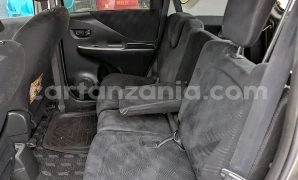 Nunua Ilio tumika Toyota Raum Nyingine Gari ndani ya Butiama nchini Mara Nunua Ilio tumika Toyota Raum Nyingine Gari ndani ya Butiama nchini Mara