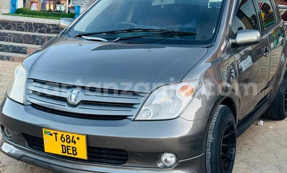 Buy Used Toyota IST Other Car in Dar es Salaam in Dar es Salaam Buy Used Toyota IST Other Car in Dar es Salaam in Dar es Salaam
