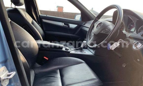 Nunua Ilio tumika Mercedes‒Benz C–Class Bluu Gari ndani ya Dar es Salaam nchini Dar es Salaam Nunua Ilio tumika Mercedes‒Benz C–Class Bluu Gari ndani ya Dar es Salaam nchini Dar es Salaam