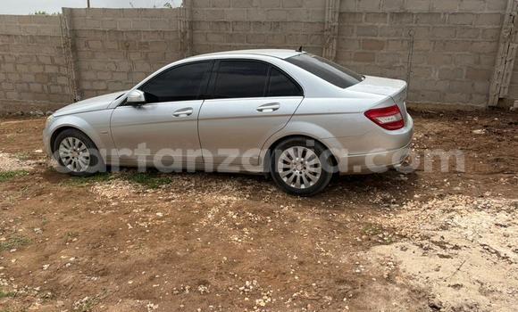 Nunua Ilio tumika Mercedes-Benz C-Classe Nyingine Gari ndani ya Dar es Salaam nchini Dar es Salaam Nunua Ilio tumika Mercedes-Benz C-Classe Nyingine Gari ndani ya Dar es Salaam nchini Dar es Salaam