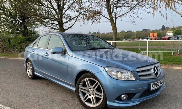 Nunua Ilio tumika Mercedes‒Benz C–Class Bluu Gari ndani ya Dar es Salaam nchini Dar es Salaam Nunua Ilio tumika Mercedes‒Benz C–Class Bluu Gari ndani ya Dar es Salaam nchini Dar es Salaam
