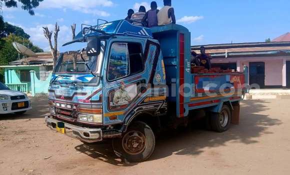 Nunua Ilio tumika Fuqi 6500 (Land King) Nyingine Gari ndani ya Bahi nchini Dodoma Nunua Ilio tumika Fuqi 6500 (Land King) Nyingine Gari ndani ya Bahi nchini Dodoma