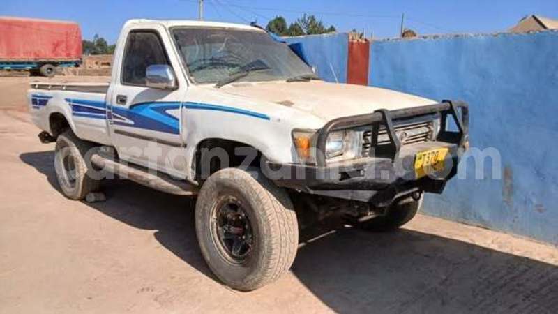 Big with watermark toyota hilux dodoma bahi 31422