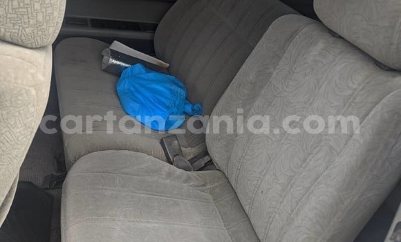 Nunua Ilio tumika Toyota Noah Fedha Gari ndani ya Dar es Salaam nchini Dar es Salaam Nunua Ilio tumika Toyota Noah Fedha Gari ndani ya Dar es Salaam nchini Dar es Salaam