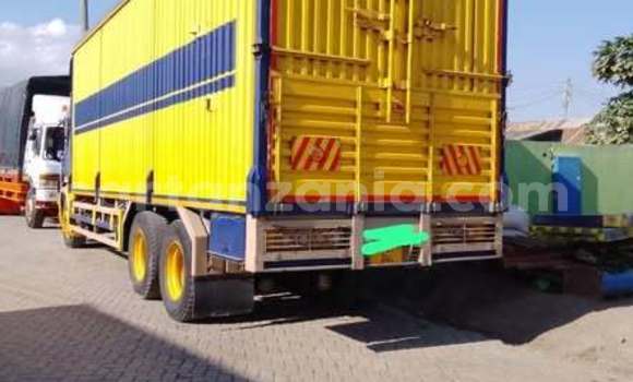 Nunua Ilio tumika Scion tC Nyingine Gari ndani ya Bahi nchini Dodoma Nunua Ilio tumika Scion tC Nyingine Gari ndani ya Bahi nchini Dodoma