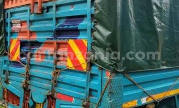 Nunua Ilio tumika AMC Hornet Nyingine Gari ndani ya Mafia nchini Pwani Nunua Ilio tumika AMC Hornet Nyingine Gari ndani ya Mafia nchini Pwani