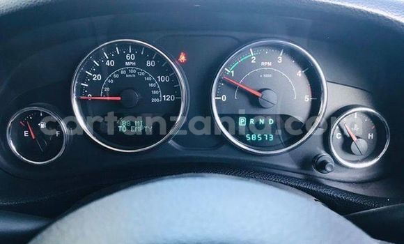 Nunua Ilio tumika Jeep Wrangler Nyeupe Gari ndani ya Dar es Salaam nchini Dar es Salaam Nunua Ilio tumika Jeep Wrangler Nyeupe Gari ndani ya Dar es Salaam nchini Dar es Salaam