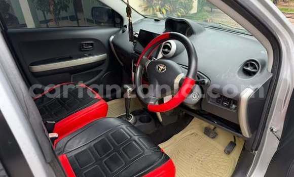 Nunua Ilio tumika Toyota IST Nyingine Gari ndani ya Dar es Salaam nchini Dar es Salaam Nunua Ilio tumika Toyota IST Nyingine Gari ndani ya Dar es Salaam nchini Dar es Salaam