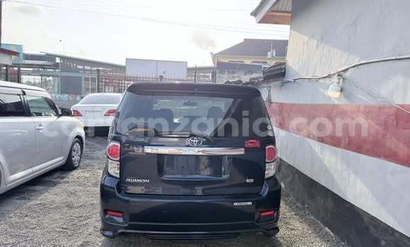 Nunua Ilio tumika Toyota 4Runner Nyeusi Gari ndani ya Dar es Salaam nchini Dar es Salaam