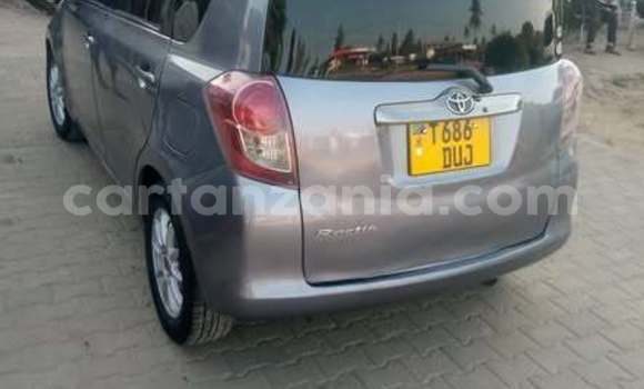 Nunua Ilio tumika Toyota Ractis Nyingine Gari ndani ya Dar es Salaam nchini Dar es Salaam