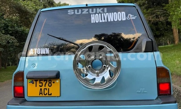 Buy Used Suzuki Escudo Blue Car in Arusha in Arusha Buy Used Suzuki Escudo Blue Car in Arusha in Arusha