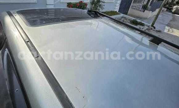 Buy Used Toyota RAV4 Silver Car in Dar es Salaam in Dar es Salaam Buy Used Toyota RAV4 Silver Car in Dar es Salaam in Dar es Salaam