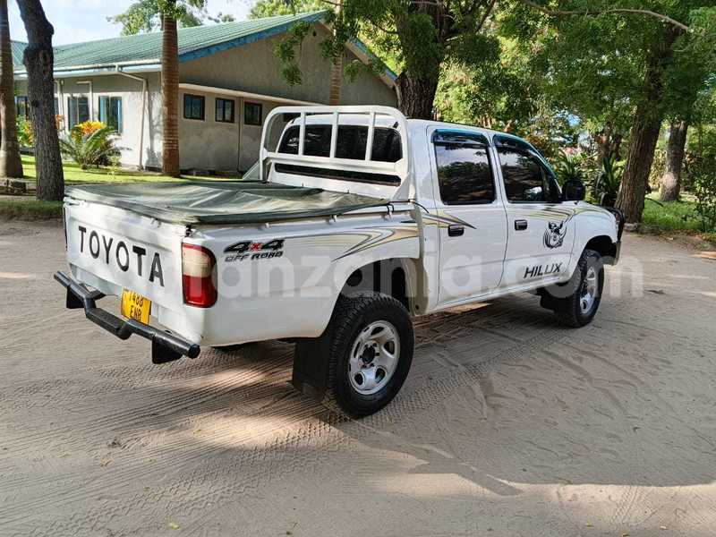 Big with watermark toyota hilux dar es salaam dar es salaam 31453