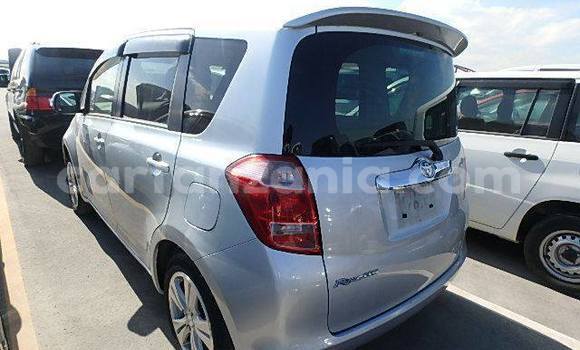 Nunua Ilio tumika Toyota Ractis Fedha Gari ndani ya Dar es Salaam nchini Dar es Salaam Nunua Ilio tumika Toyota Ractis Fedha Gari ndani ya Dar es Salaam nchini Dar es Salaam