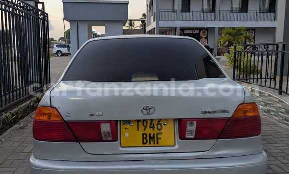 Buy Used Toyota Sprinter White Car in Dar es Salaam in Dar es Salaam Buy Used Toyota Sprinter White Car in Dar es Salaam in Dar es Salaam