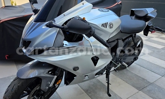 Buy Used Yamaha YZF Silver Bike in Arusha in Arusha Buy Used Yamaha YZF Silver Bike in Arusha in Arusha