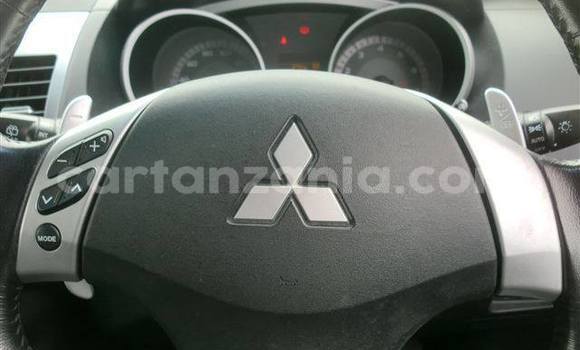 Nunua Ilio tumika Mitsubishi Outlander Nyeusi Gari ndani ya Dar es Salaam nchini Dar es Salaam Nunua Ilio tumika Mitsubishi Outlander Nyeusi Gari ndani ya Dar es Salaam nchini Dar es Salaam