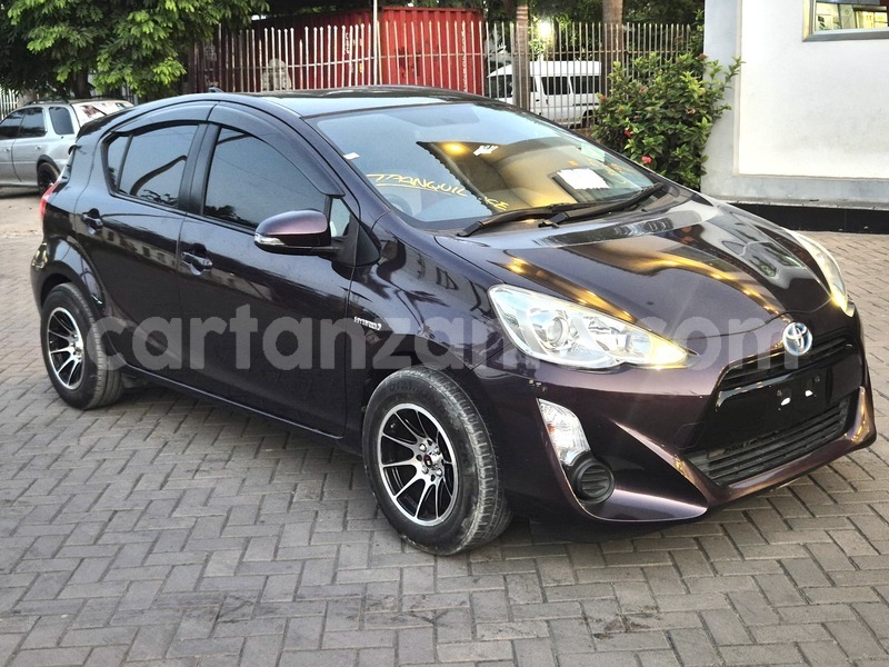 Big with watermark toyota aqua dar es salaam dar es salaam 31473