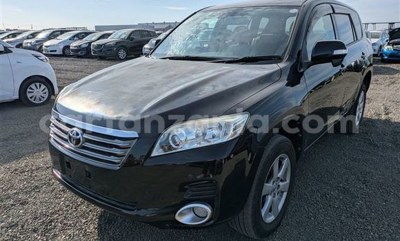 Nunua Imported Toyota Vanguard Nyeusi Gari ndani ya Dar es Salaam nchini Dar es Salaam