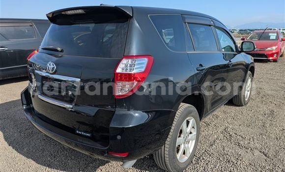 Nunua Imported Toyota Vanguard Nyeusi Gari ndani ya Dar es Salaam nchini Dar es Salaam Nunua Imported Toyota Vanguard Nyeusi Gari ndani ya Dar es Salaam nchini Dar es Salaam
