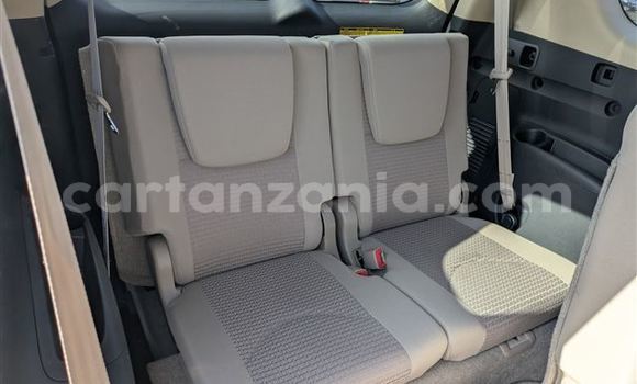 Nunua Imported Toyota Vanguard Nyeusi Gari ndani ya Dar es Salaam nchini Dar es Salaam Nunua Imported Toyota Vanguard Nyeusi Gari ndani ya Dar es Salaam nchini Dar es Salaam