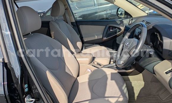 Nunua Imported Toyota Vanguard Nyeusi Gari ndani ya Dar es Salaam nchini Dar es Salaam Nunua Imported Toyota Vanguard Nyeusi Gari ndani ya Dar es Salaam nchini Dar es Salaam