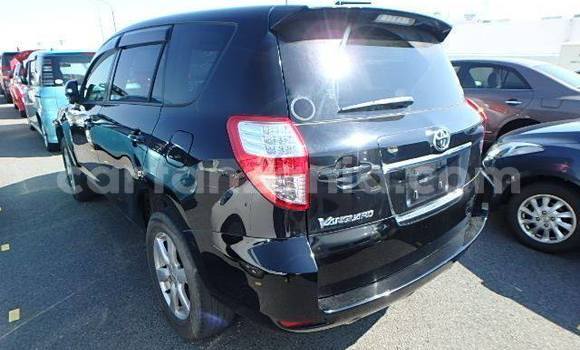 Nunua Ilio tumika Toyota Vanguard Nyeusi Gari ndani ya Dar es Salaam nchini Dar es Salaam Nunua Ilio tumika Toyota Vanguard Nyeusi Gari ndani ya Dar es Salaam nchini Dar es Salaam