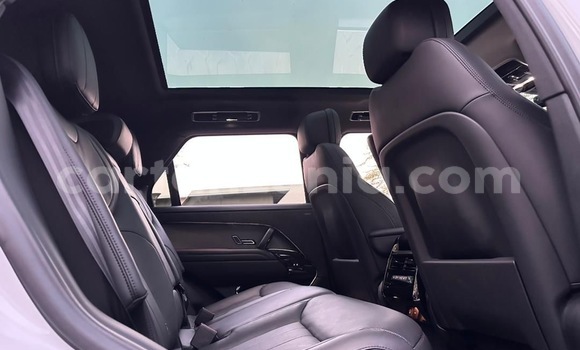 Buy Import Land Rover Range Rover Sport White Car in Dar es Salaam in Dar es Salaam Buy Import Land Rover Range Rover Sport White Car in Dar es Salaam in Dar es Salaam