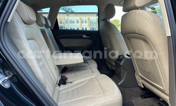 Nunua Imported Audi Q5 Nyeusi Gari ndani ya Dar es Salaam nchini Dar es Salaam Nunua Imported Audi Q5 Nyeusi Gari ndani ya Dar es Salaam nchini Dar es Salaam