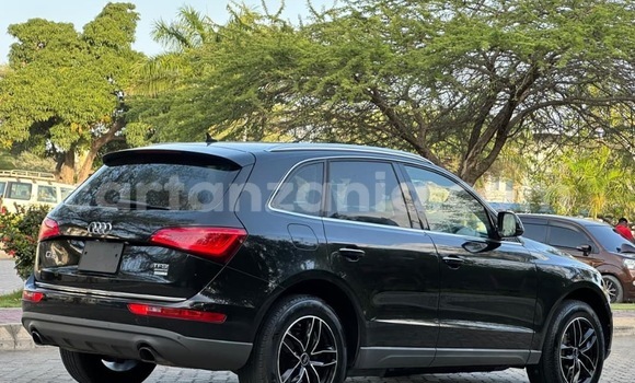 Nunua Imported Audi Q5 Nyeusi Gari ndani ya Dar es Salaam nchini Dar es Salaam Nunua Imported Audi Q5 Nyeusi Gari ndani ya Dar es Salaam nchini Dar es Salaam