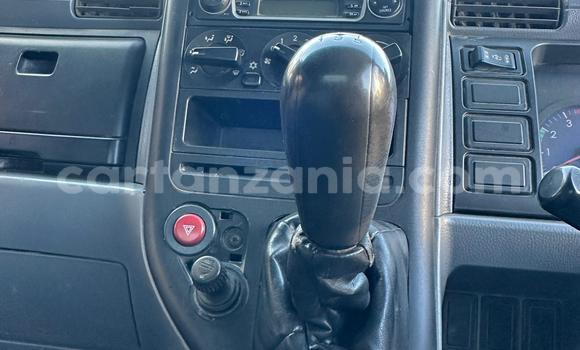 Nunua Ilio tumika Mitsubishi Fuso Fighter Nyeupe Lori ndani ya Dar es Salaam nchini Dar es Salaam Nunua Ilio tumika Mitsubishi Fuso Fighter Nyeupe Lori ndani ya Dar es Salaam nchini Dar es Salaam