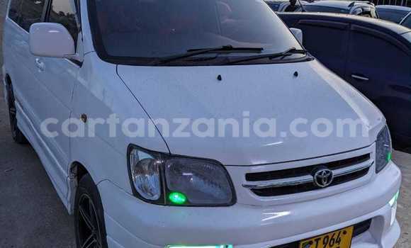 Buy Used Toyota Noah White Car in Dar es Salaam in Dar es Salaam