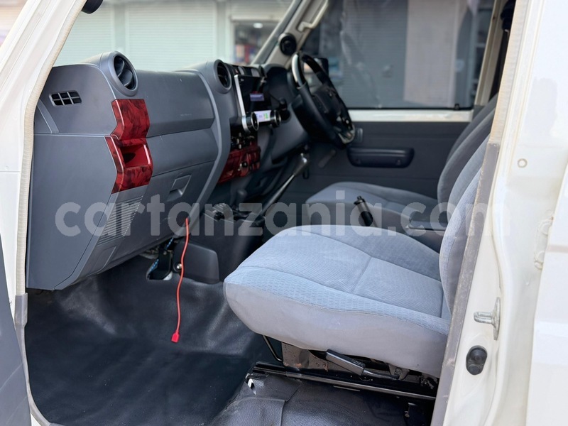 Big with watermark toyota land cruiser dar es salaam dar es salaam 31537