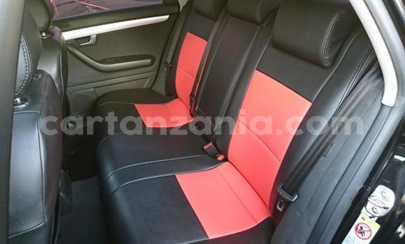 Nunua Ilio tumika Audi A4 Nyeusi Gari ndani ya Dar es Salaam nchini Dar es Salaam Nunua Ilio tumika Audi A4 Nyeusi Gari ndani ya Dar es Salaam nchini Dar es Salaam