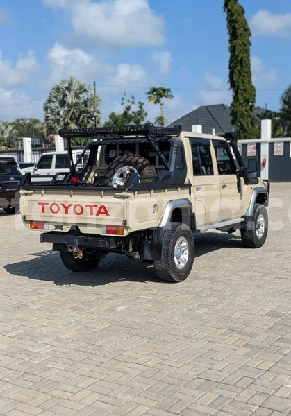 Big with watermark toyota land cruiser dar es salaam dar es salaam 31538