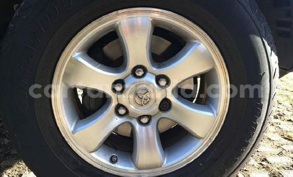 Nunua Ilio tumika Toyota Land Cruiser Prado Nyeusi Gari ndani ya Dar es Salaam nchini Dar es Salaam Nunua Ilio tumika Toyota Land Cruiser Prado Nyeusi Gari ndani ya Dar es Salaam nchini Dar es Salaam