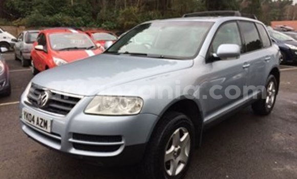 Buy Used Volkswagen Touareg Blue Car in Dar es Salaam in Dar es Salaam