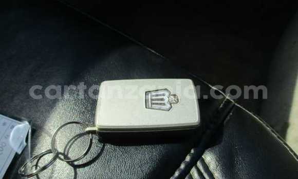 Nunua Imported Toyota Crown Nyeusi Gari ndani ya Dar es Salaam nchini Dar es Salaam Nunua Imported Toyota Crown Nyeusi Gari ndani ya Dar es Salaam nchini Dar es Salaam